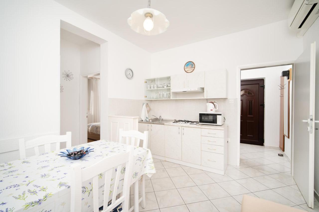 Apartmani Zlata Rabac Bagian luar foto